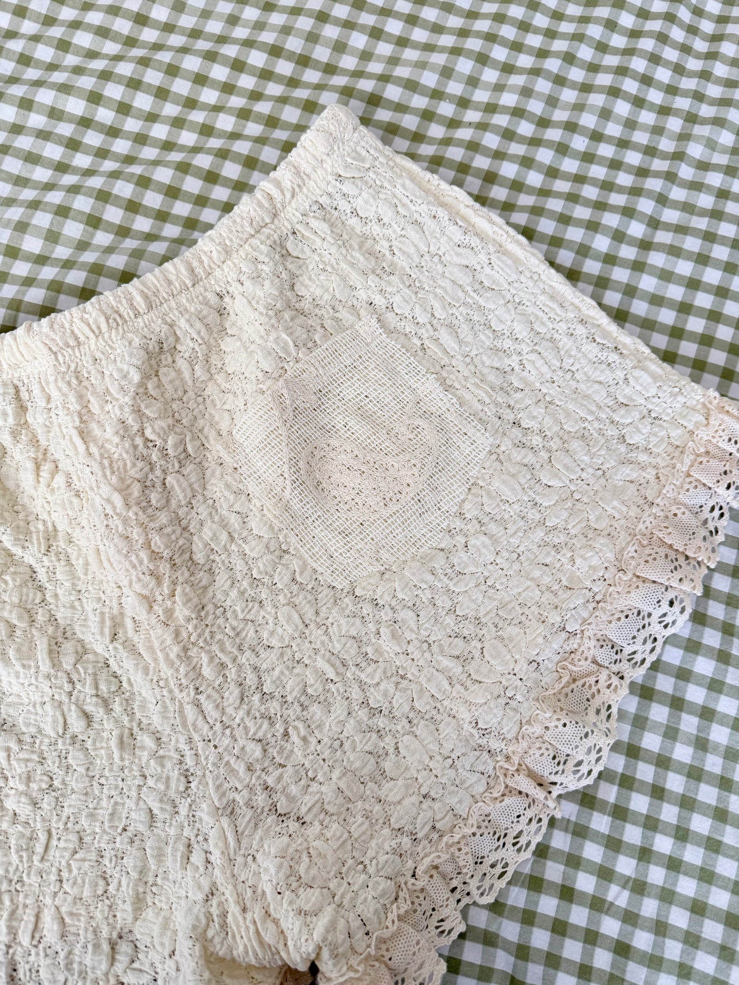 Lottie Textured Shorts