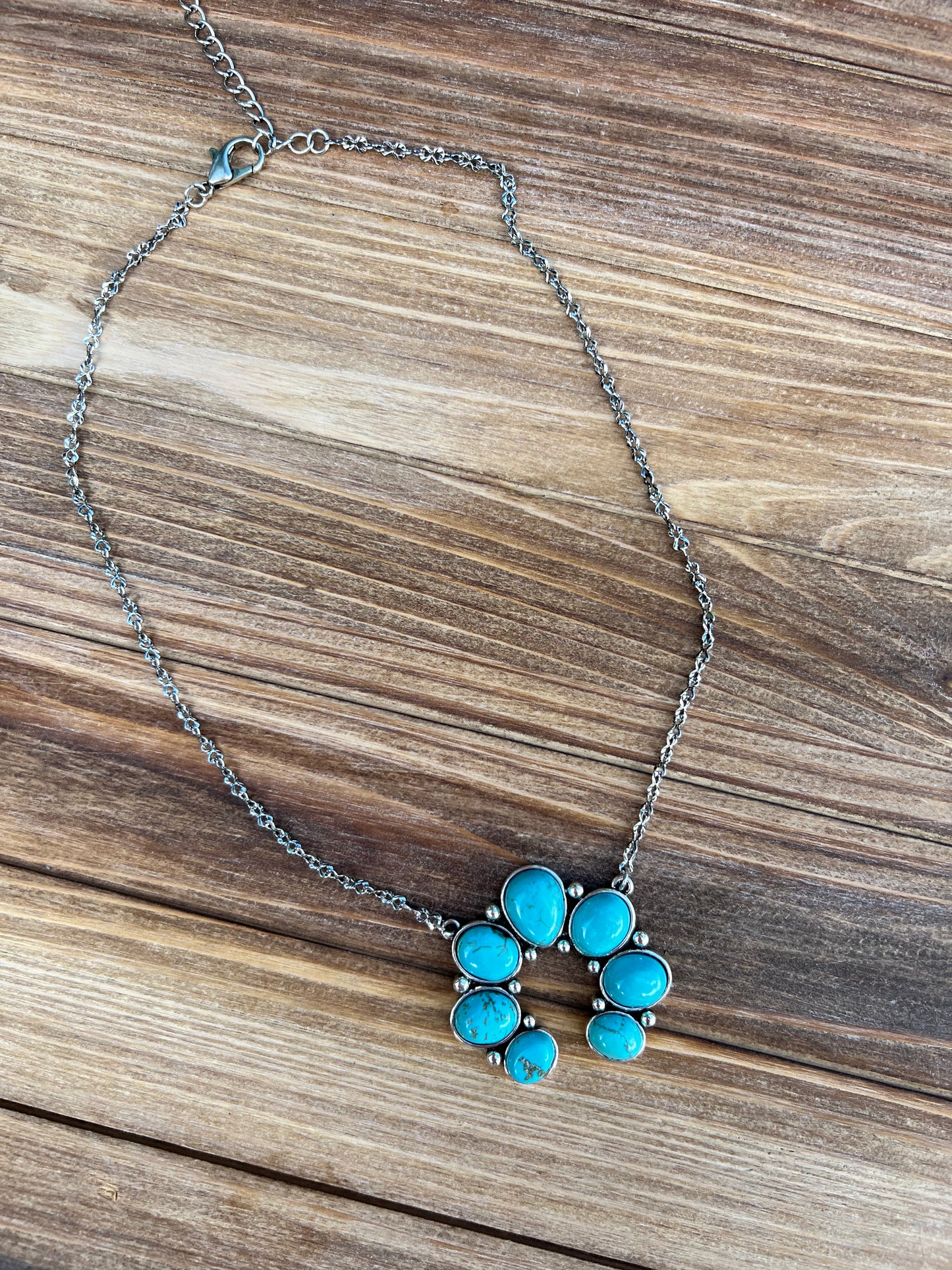 Collar de flor de calabaza