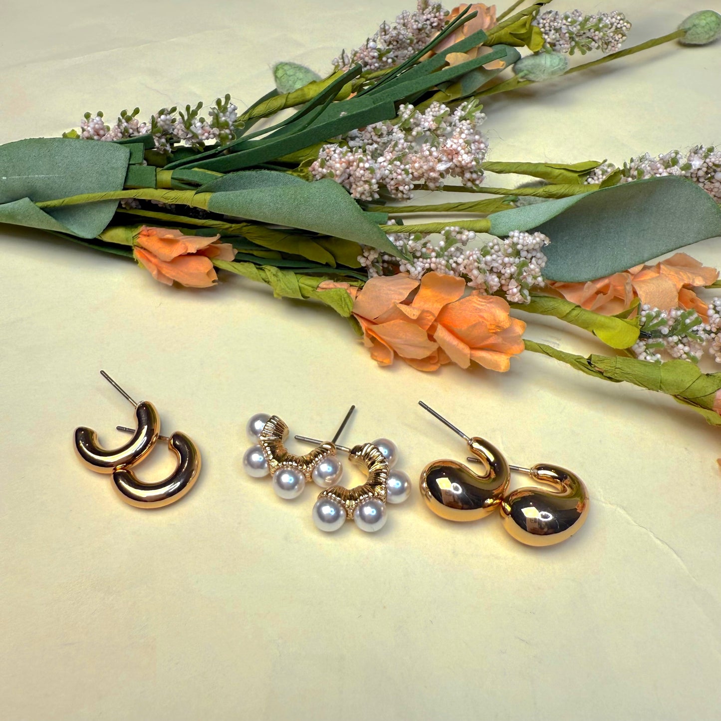 Charlotte Hoops Trio