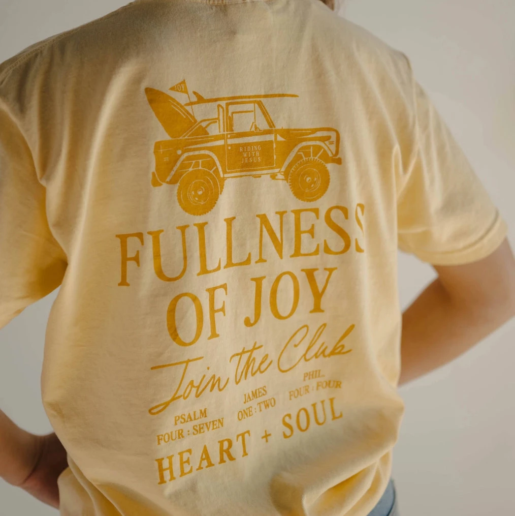 Choose Joy Tee
