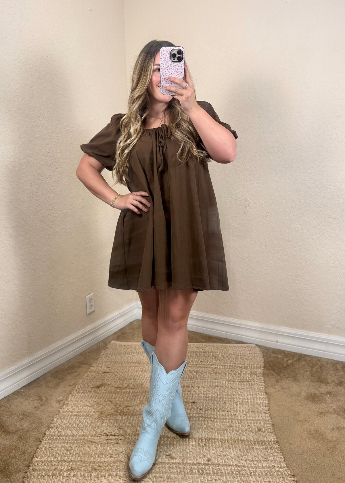 women's babydoll style mini dress perfect for fall fashion or country concert outfits