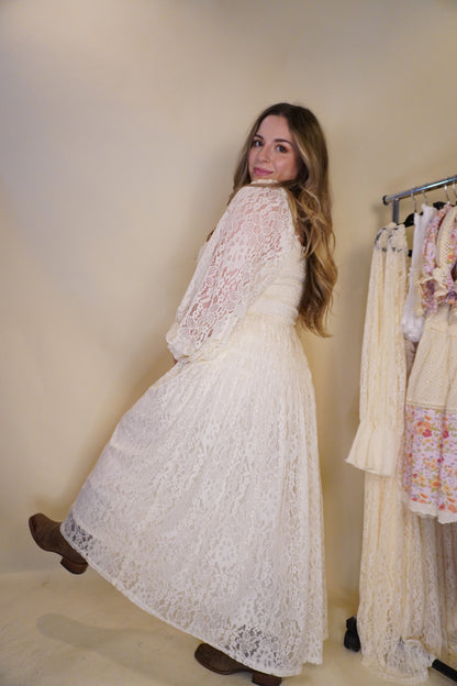 Vintage Lace Maxi Dress