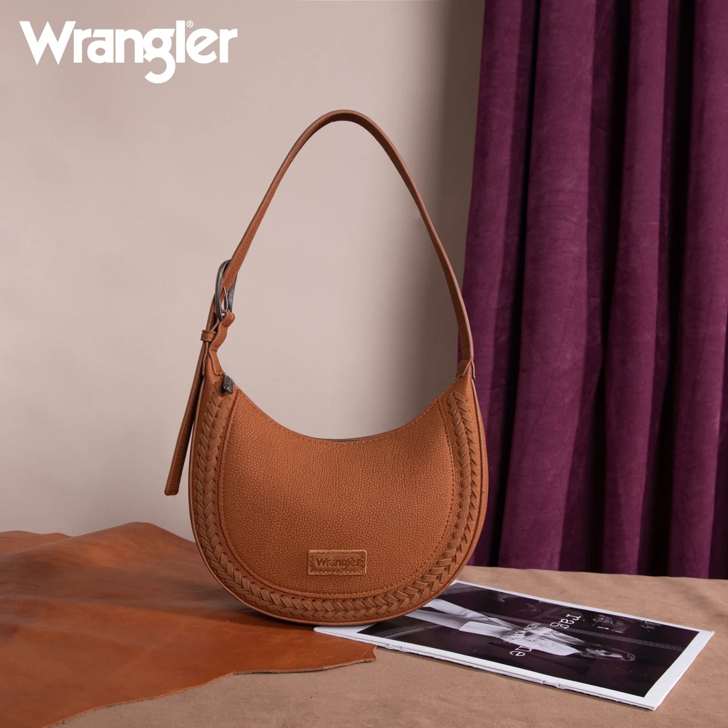 Wrangler Crescent Bag | Brown