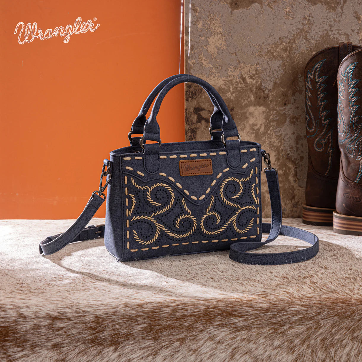 Wrangler Swirl Mini Crossbody | Navy