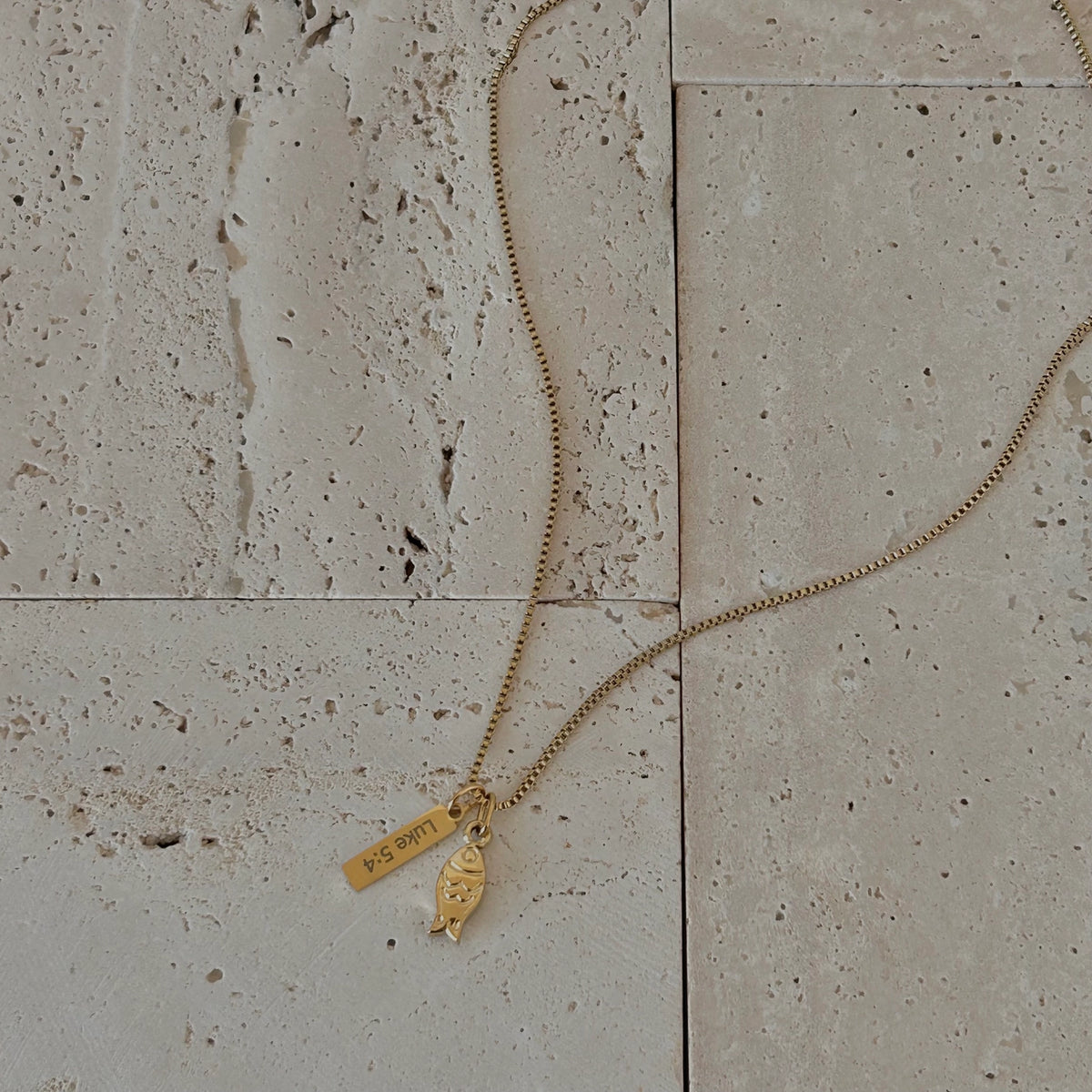 Cast Your Nets Necklace | Gold Plated