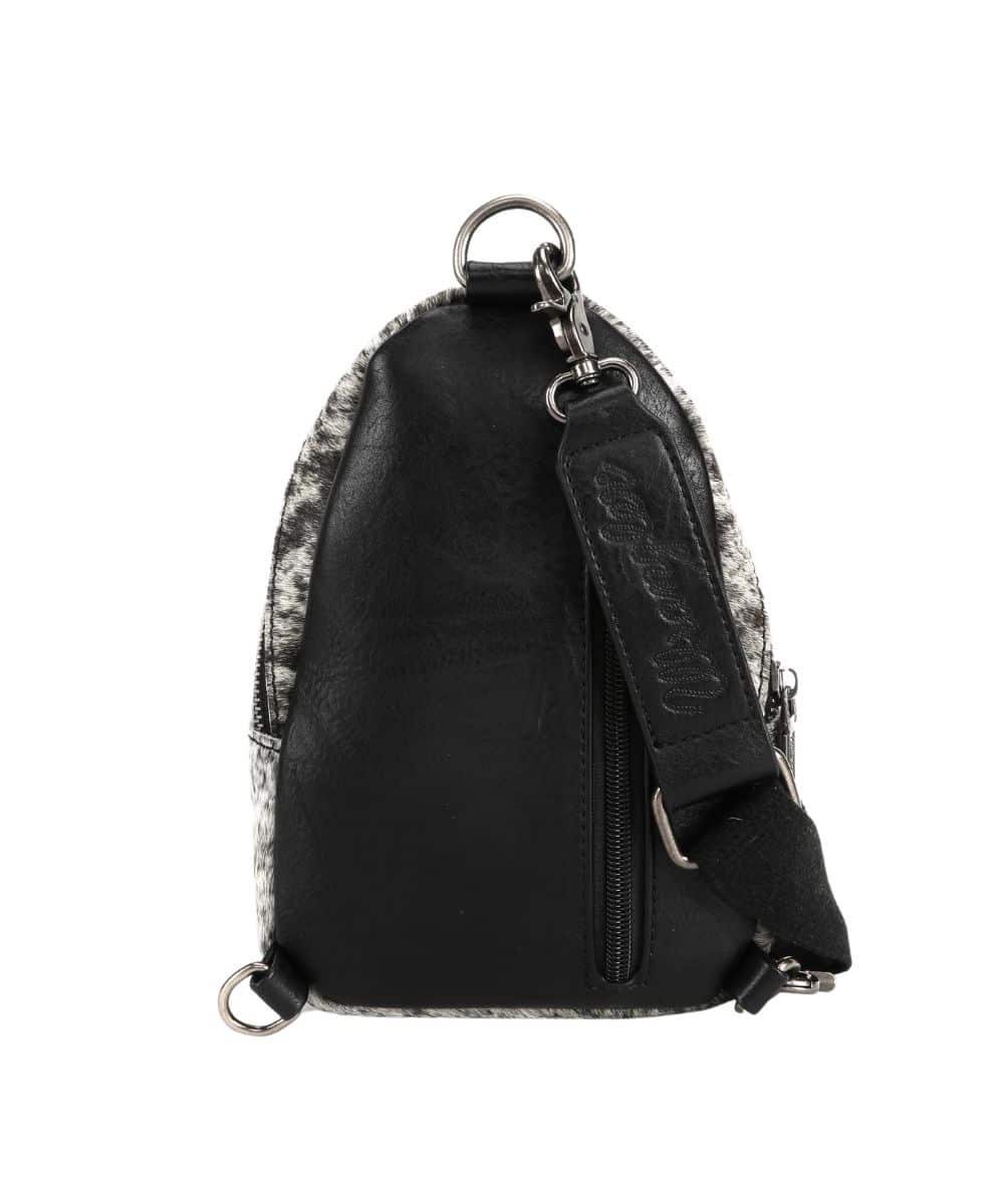 Wrangler Sling/ Crossbody Bag (Black Cow)